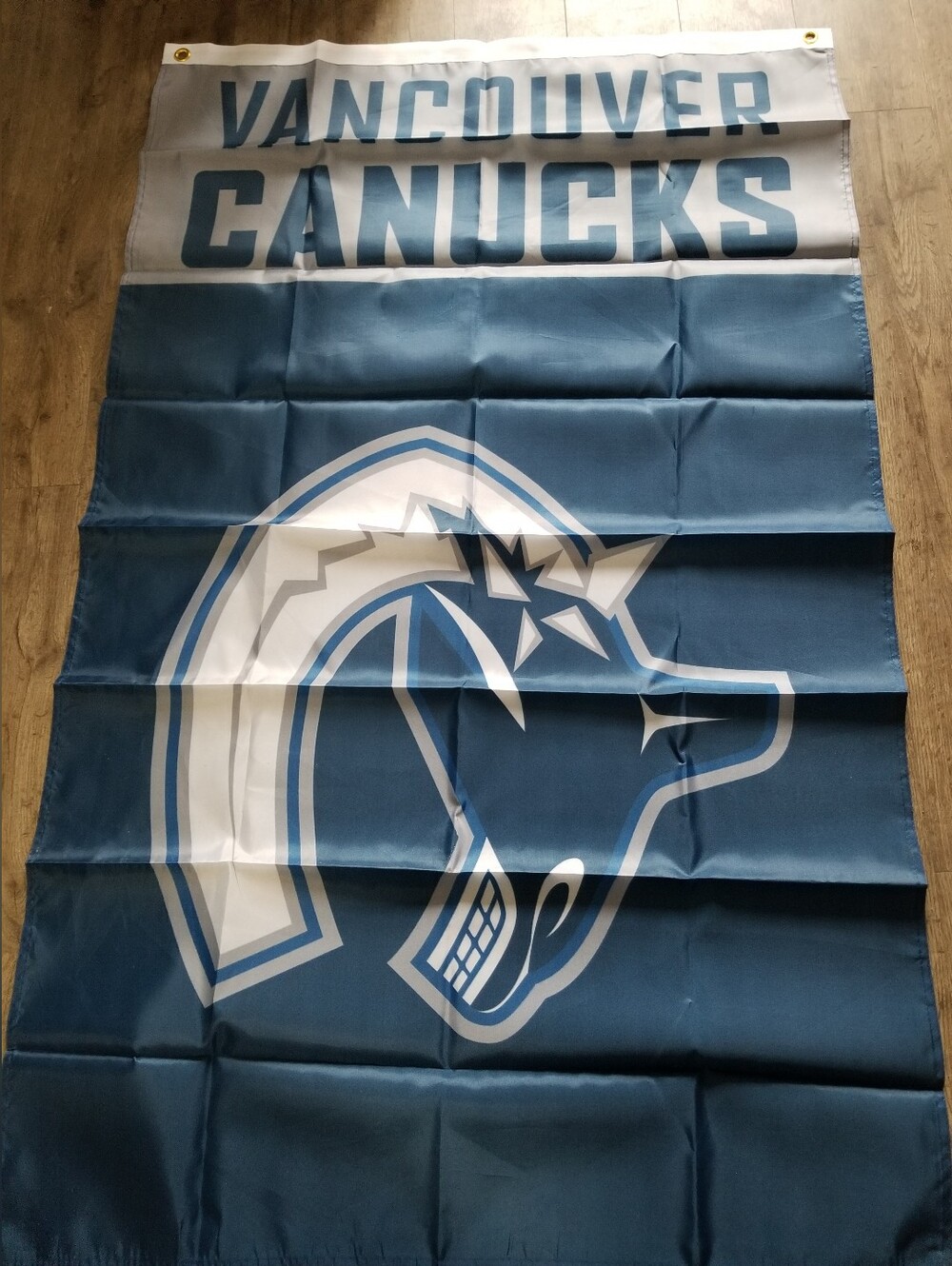 Vancouver Canucks NHL Team Flag - Blue and White